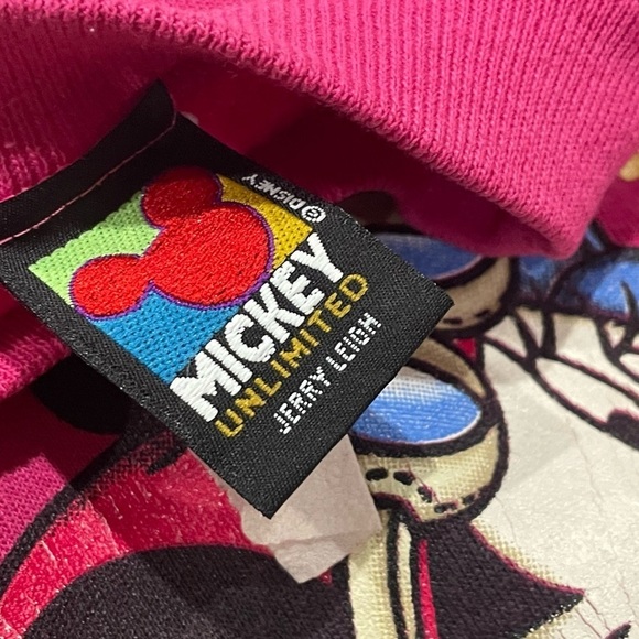 Vintage Mickey and Minnie Mouse Winter Ski Skiing 1990s Crewneck Sweatshirt - Picture 3 of 7